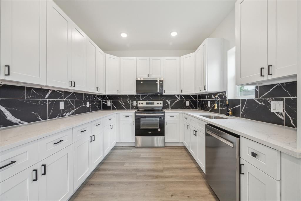 3704 Avenue S, Santa Fe, Texas image 5