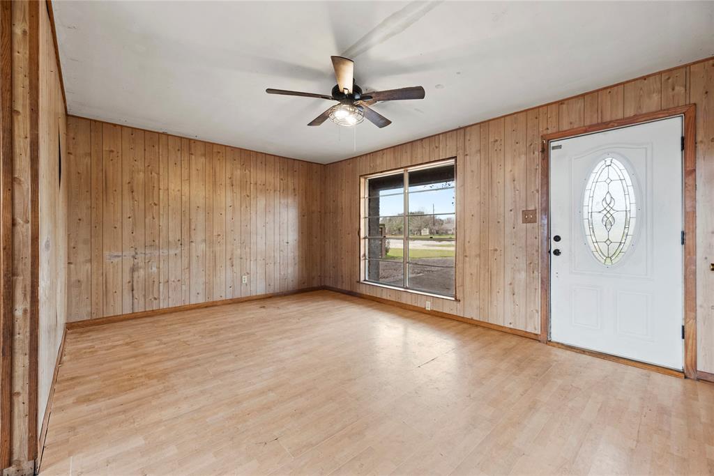 227 Highway 90, Sealy, Texas image 4