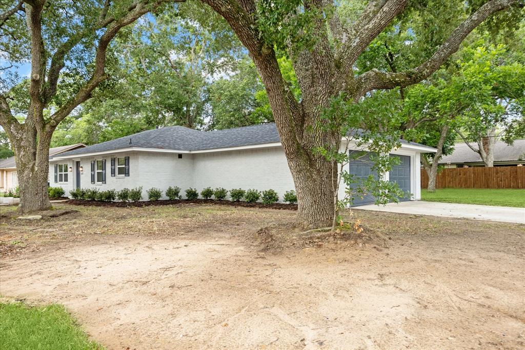 1829 Heights Drive