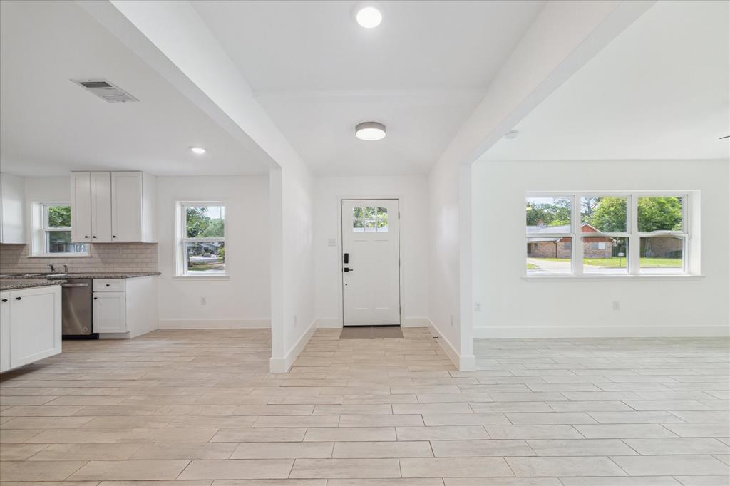 1829 Heights Drive
