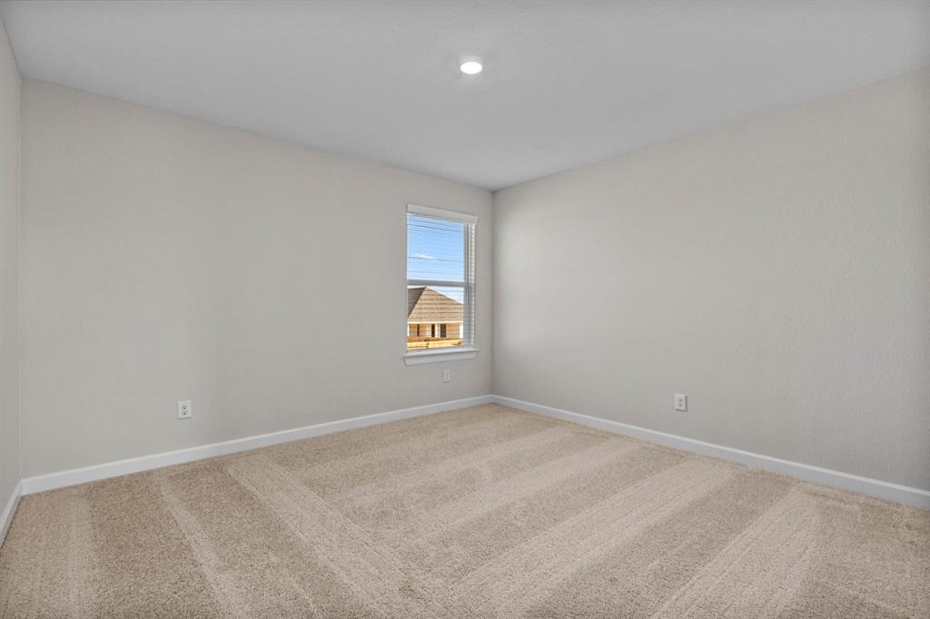 1126 Whispering Winds Drive, Beasley, Texas image 18