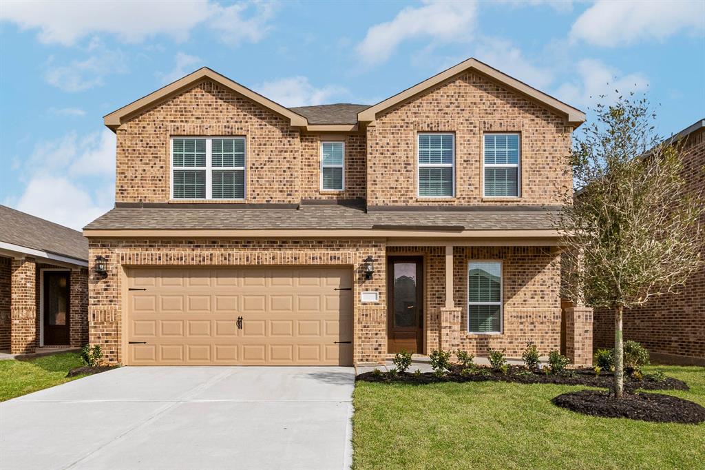 1126 Whispering Winds Drive, Beasley, Texas image 1