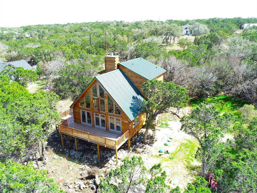 1317 Estate Drive, New Braunfels, Texas image 2