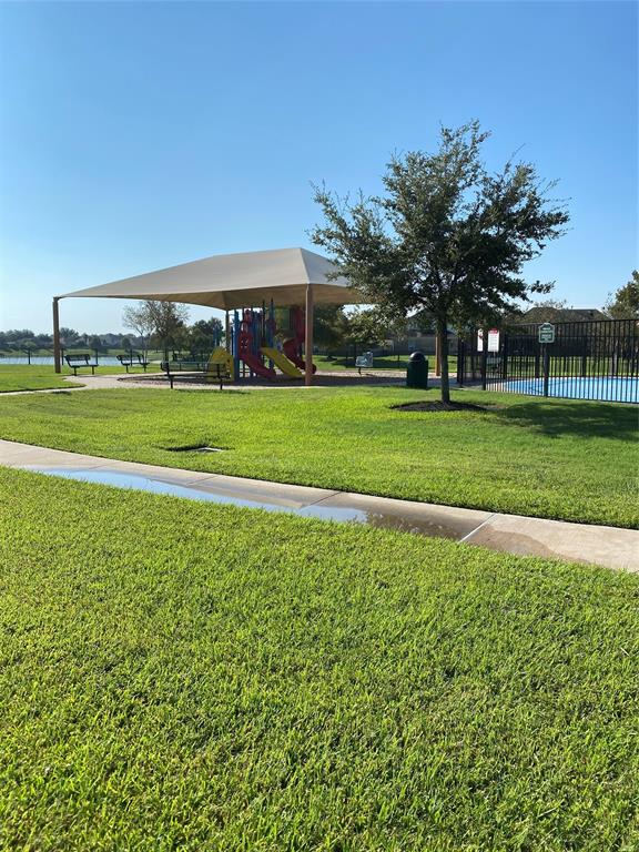 18418 Cypress Lake Village Drive, Cypress, Texas image 36