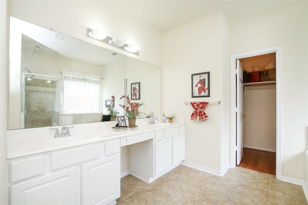 18418 Cypress Lake Village Drive, Cypress, Texas image 23