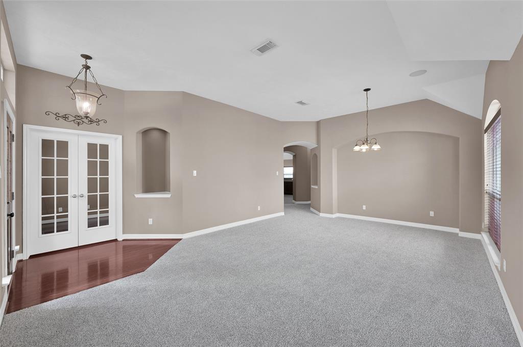 18223 Rustic Springs Drive, Tomball, Texas image 4