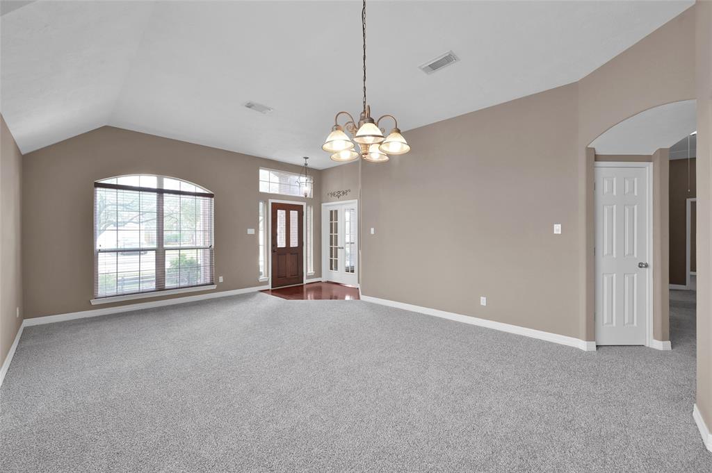 18223 Rustic Springs Drive, Tomball, Texas image 8