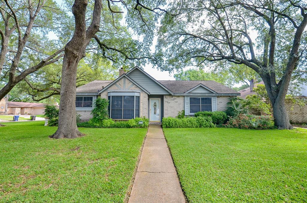 15722 Cascade Point Drive, Houston, Texas image 1