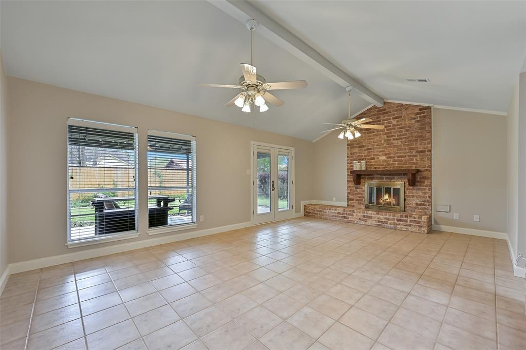 1713 Crestwood Court, Texas City, Texas image 9