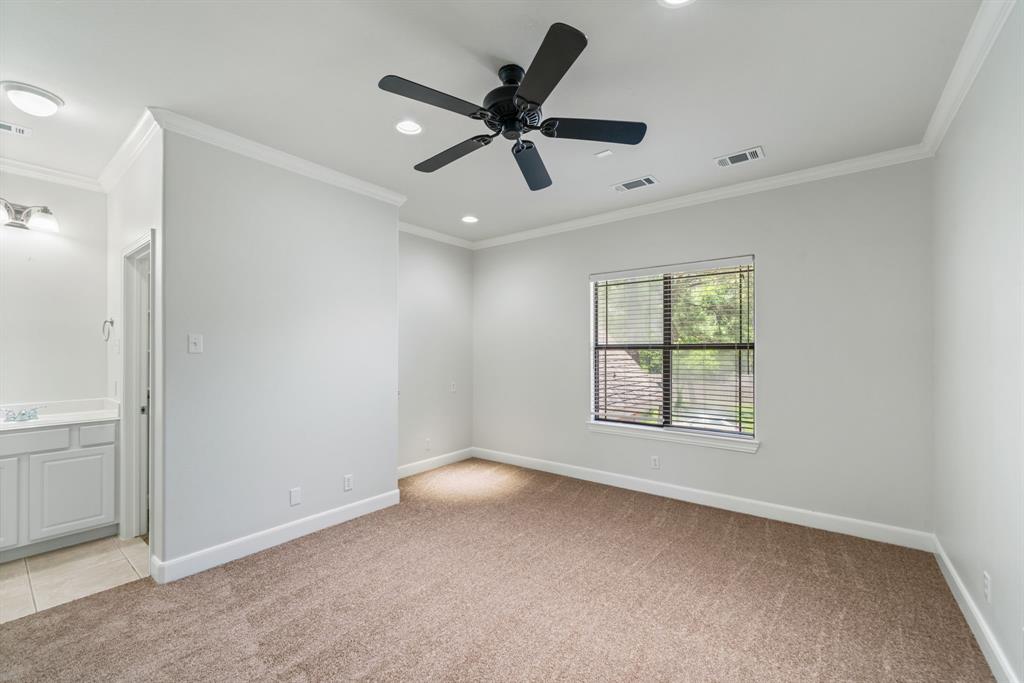 1643 Chart Drive, Crosby, Texas image 12