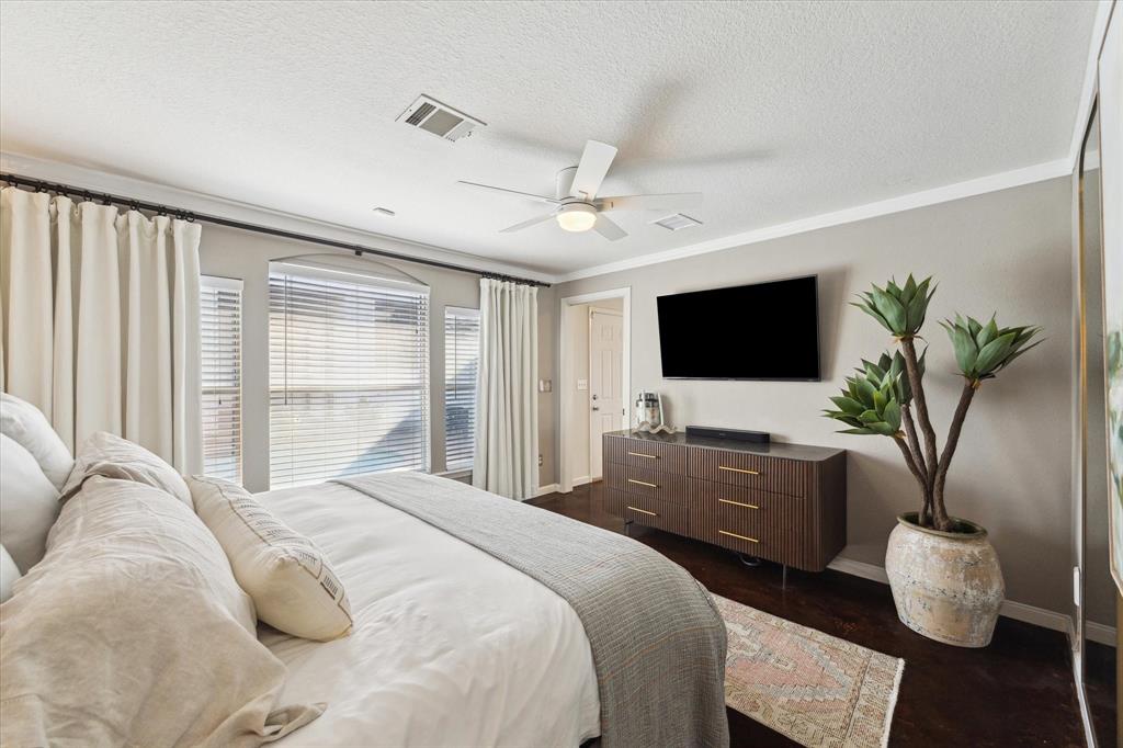 521 W 27th Street, Houston, Texas image 18