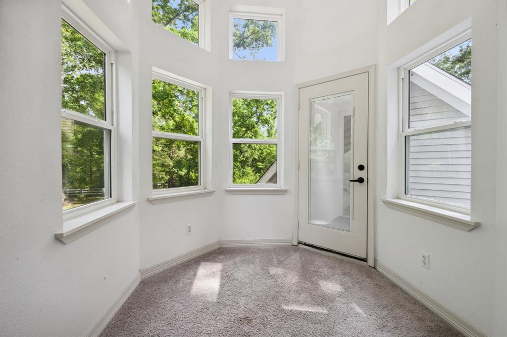 1198 County Road 2050, Hull, Texas image 30