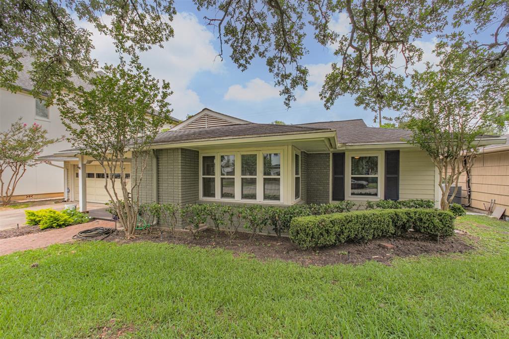 4924 Mimosa Drive