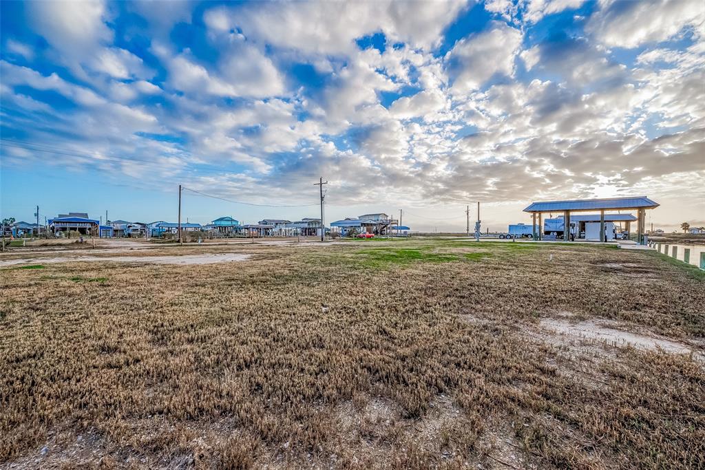 1109 Gator Point, Crystal Beach, Texas image 25