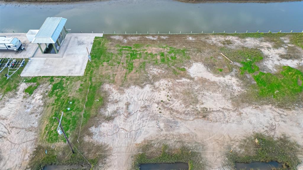 1109 Gator Point, Crystal Beach, Texas image 4