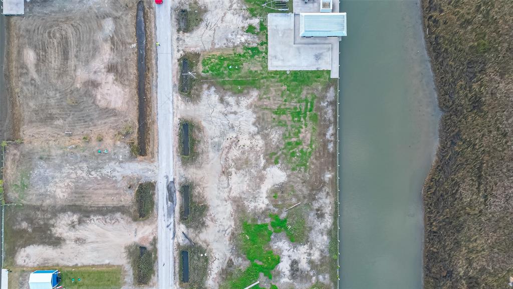 1109 Gator Point, Crystal Beach, Texas image 11