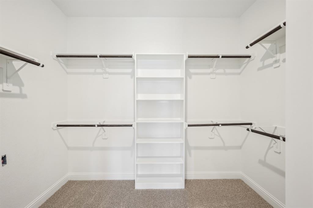 1642 Shae Oak Lane, Conroe, Texas image 24