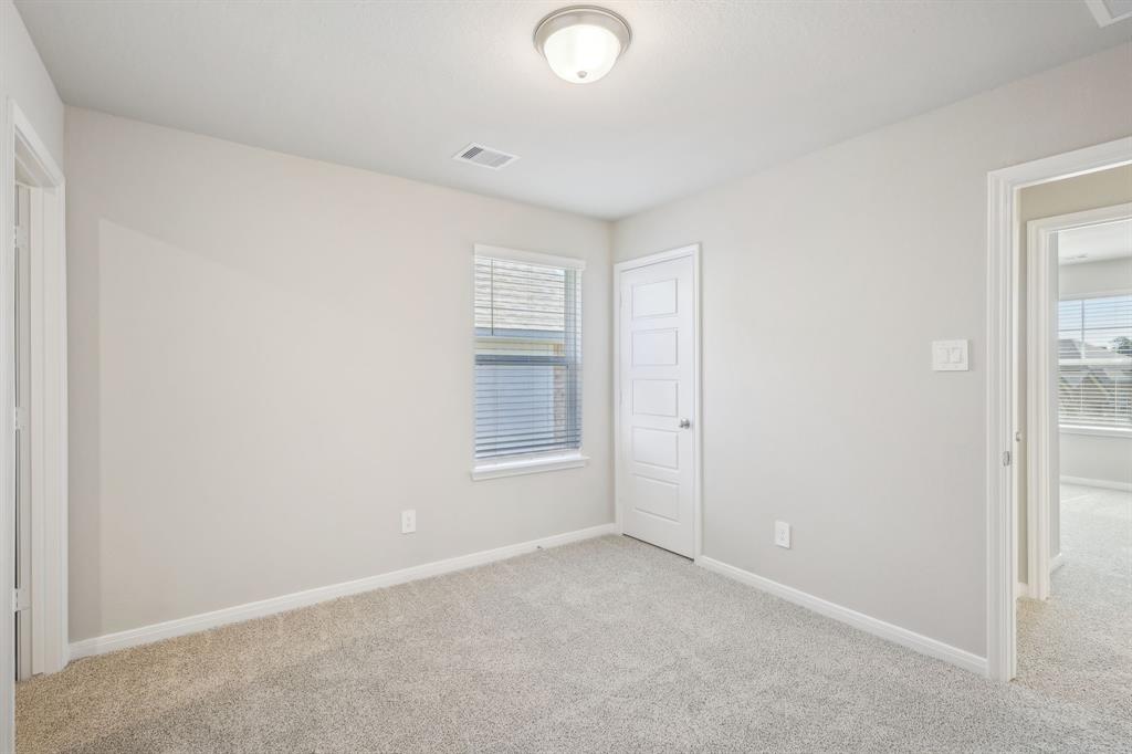 1642 Shae Oak Lane, Conroe, Texas image 40