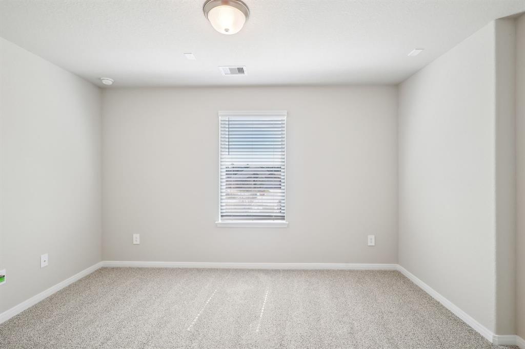 1642 Shae Oak Lane, Conroe, Texas image 31