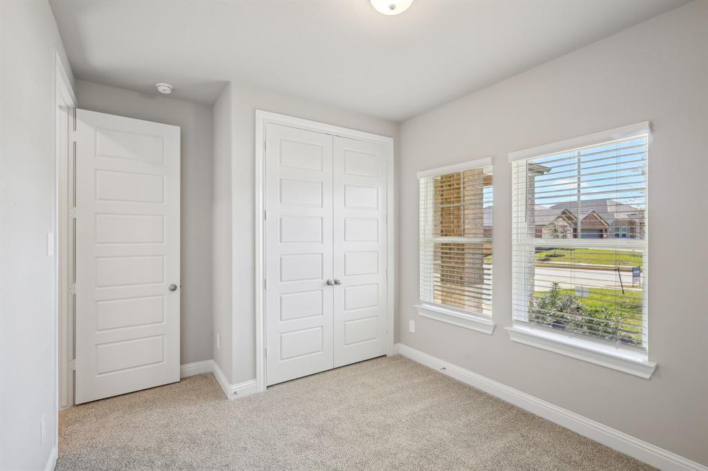1642 Shae Oak Lane, Conroe, Texas image 13