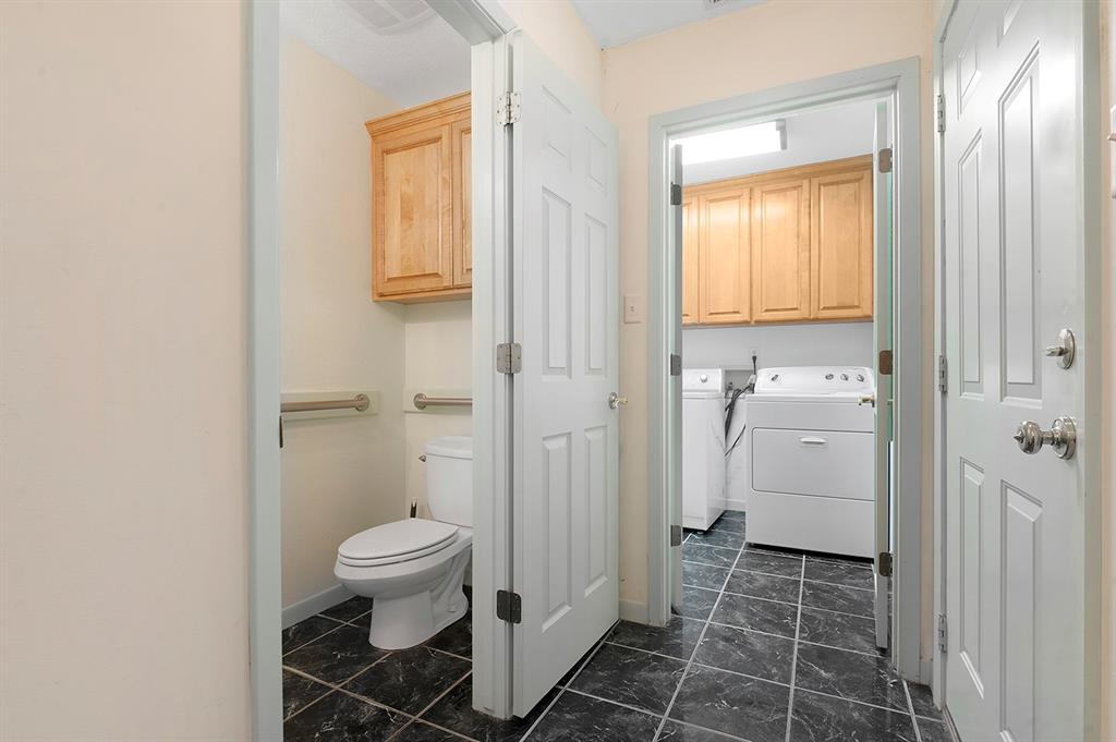 627 Shoreline Drive, Brookeland, Texas image 31