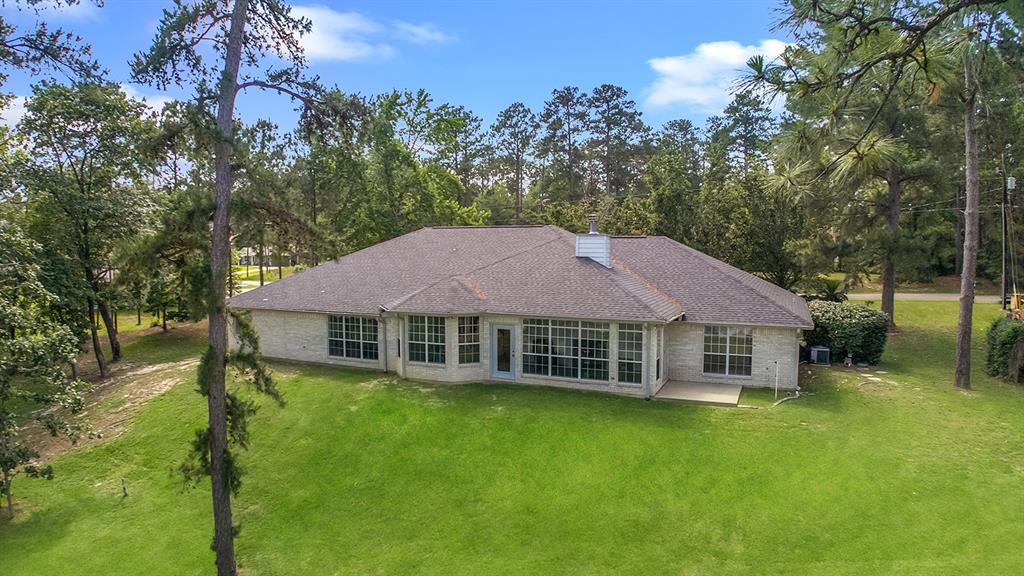 627 Shoreline Drive, Brookeland, Texas image 8