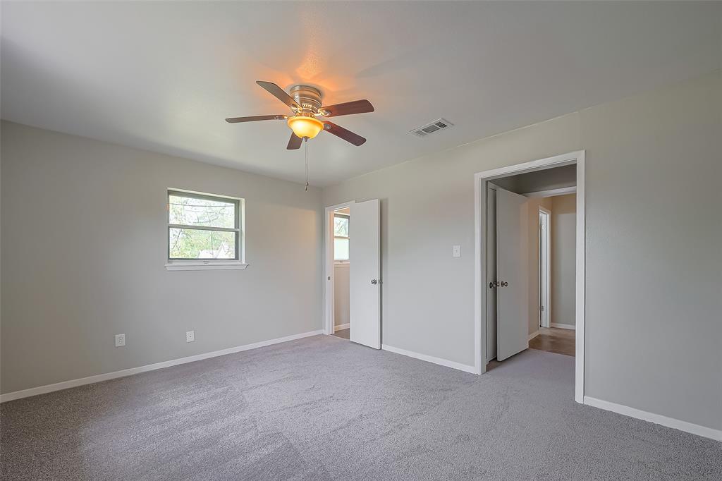 111 N 11th Street, Highlands, Texas image 21