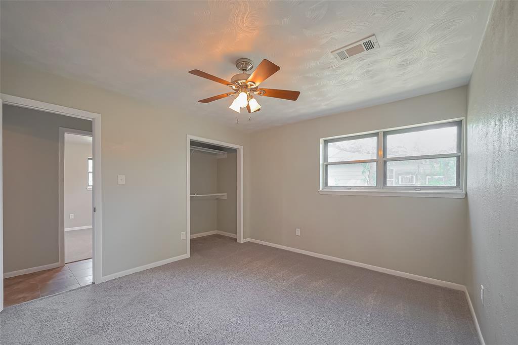 111 N 11th Street, Highlands, Texas image 25