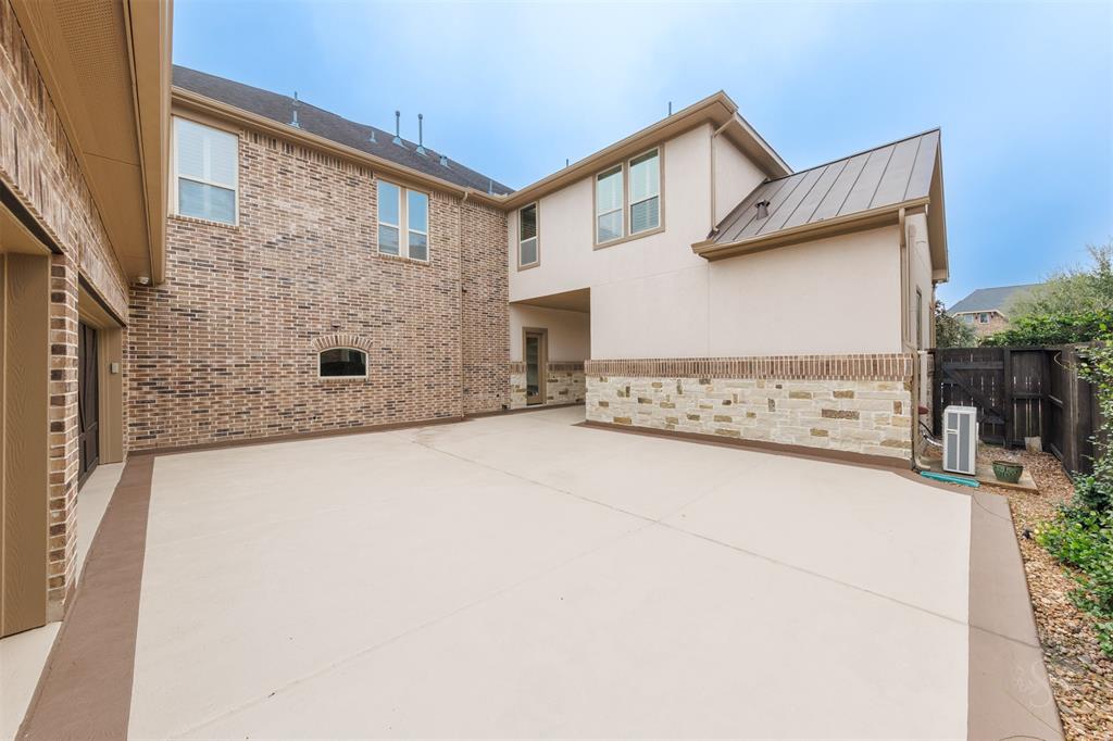 5515 Charlton Ridge Lane, Fulshear, Texas image 48