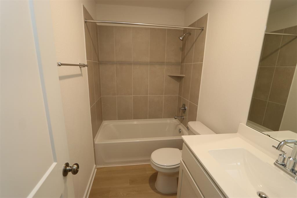 5818 Sun Blaze Way, Fulshear, Texas image 14