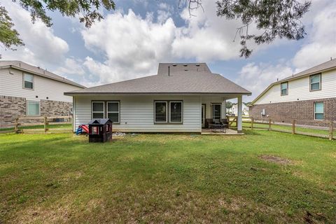 A home in Anahuac