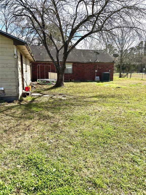 1083 County Road 147, Alvin, Texas image 13