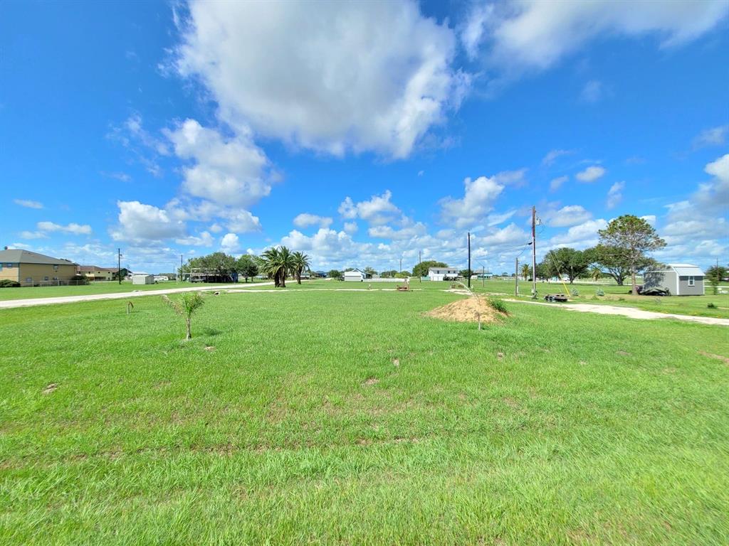 711 Bayview Drive, Palacios, Texas image 12