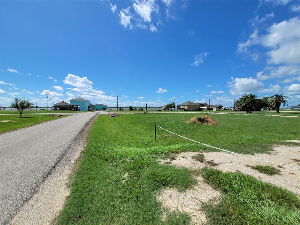 711 Bayview Drive, Palacios, Texas image 11