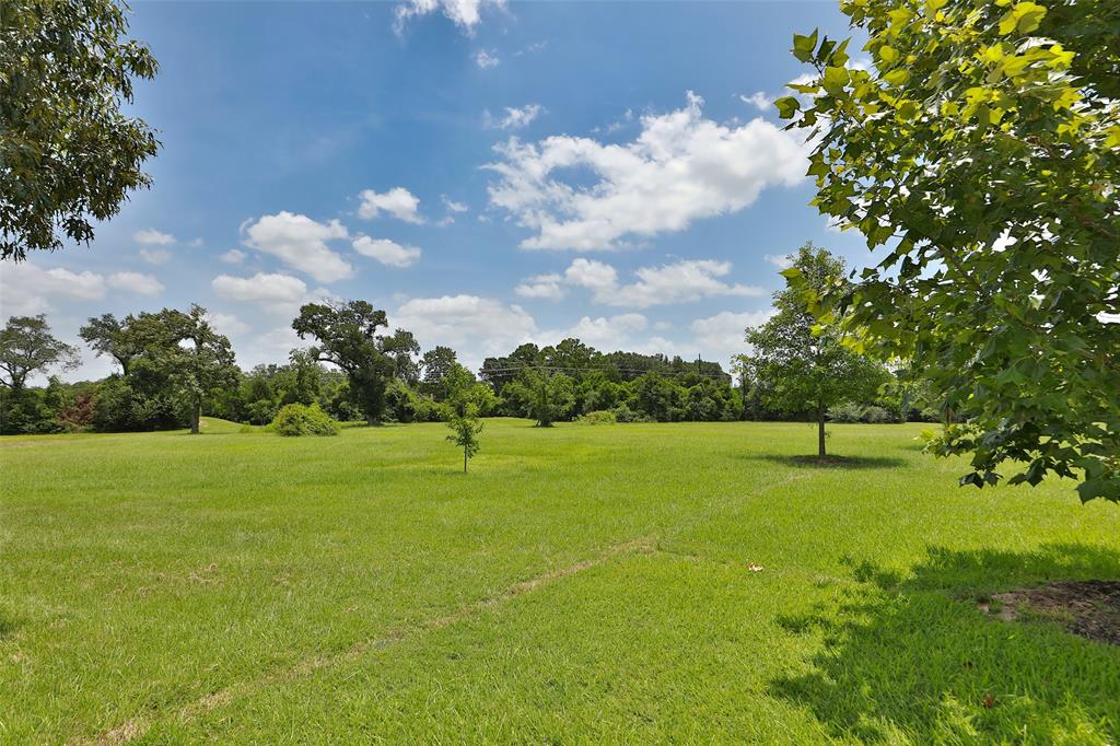 21030 Frey Lane, Tomball, Texas image 42