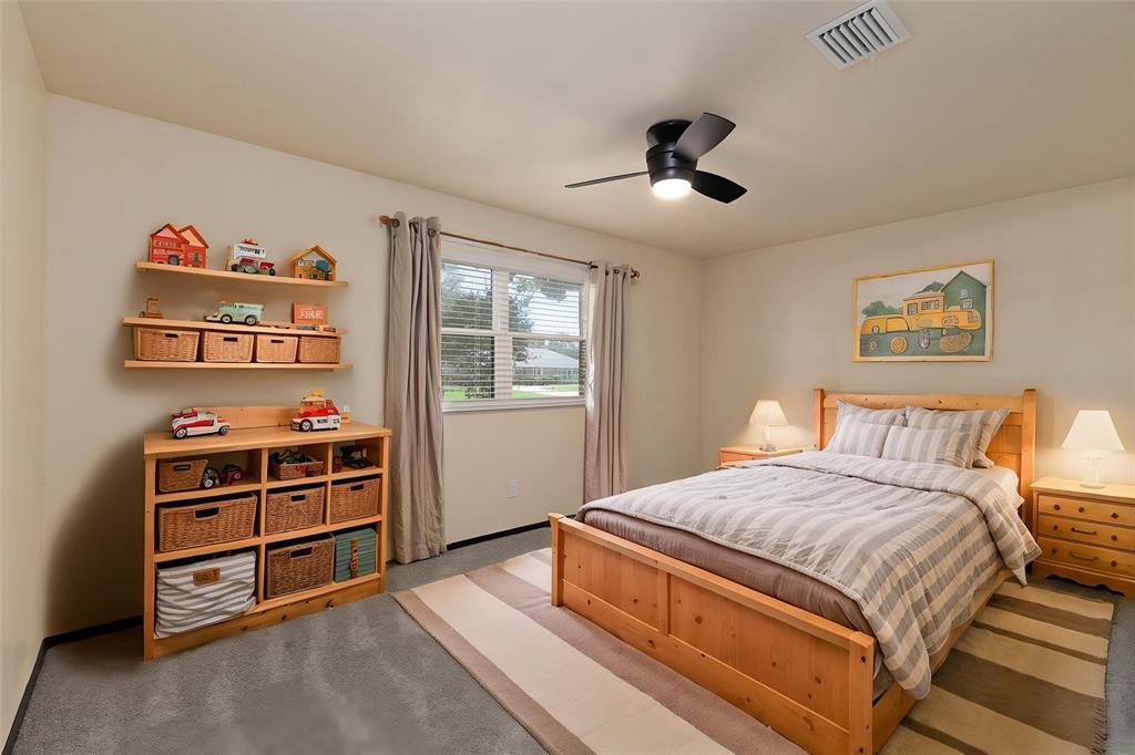 321 Bolling Green Drive, Wharton, Texas image 9