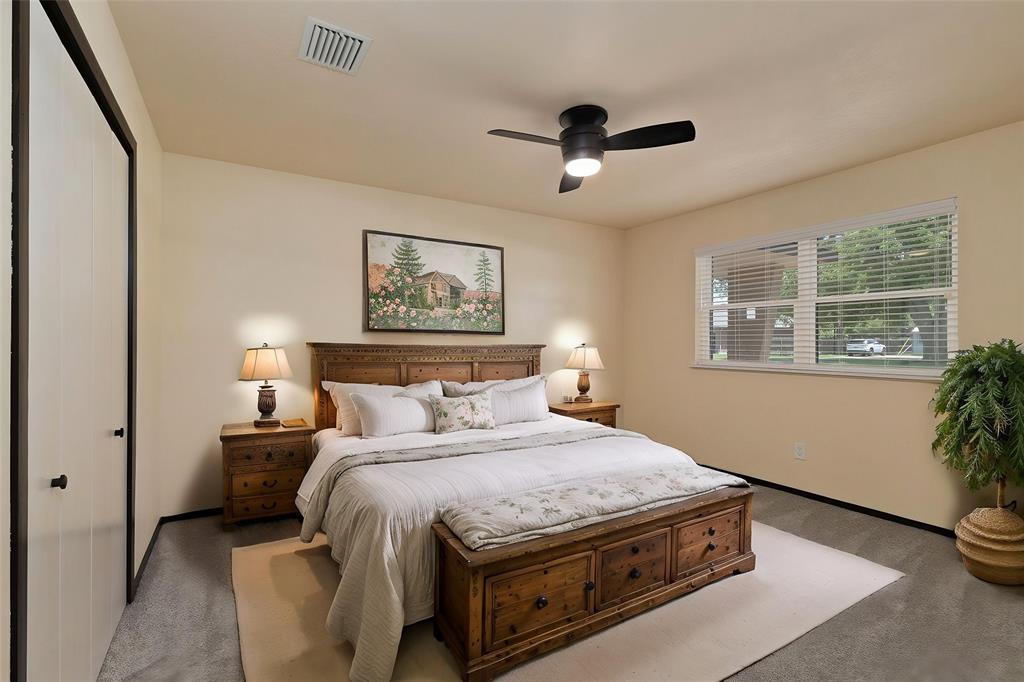 321 Bolling Green Drive, Wharton, Texas image 10