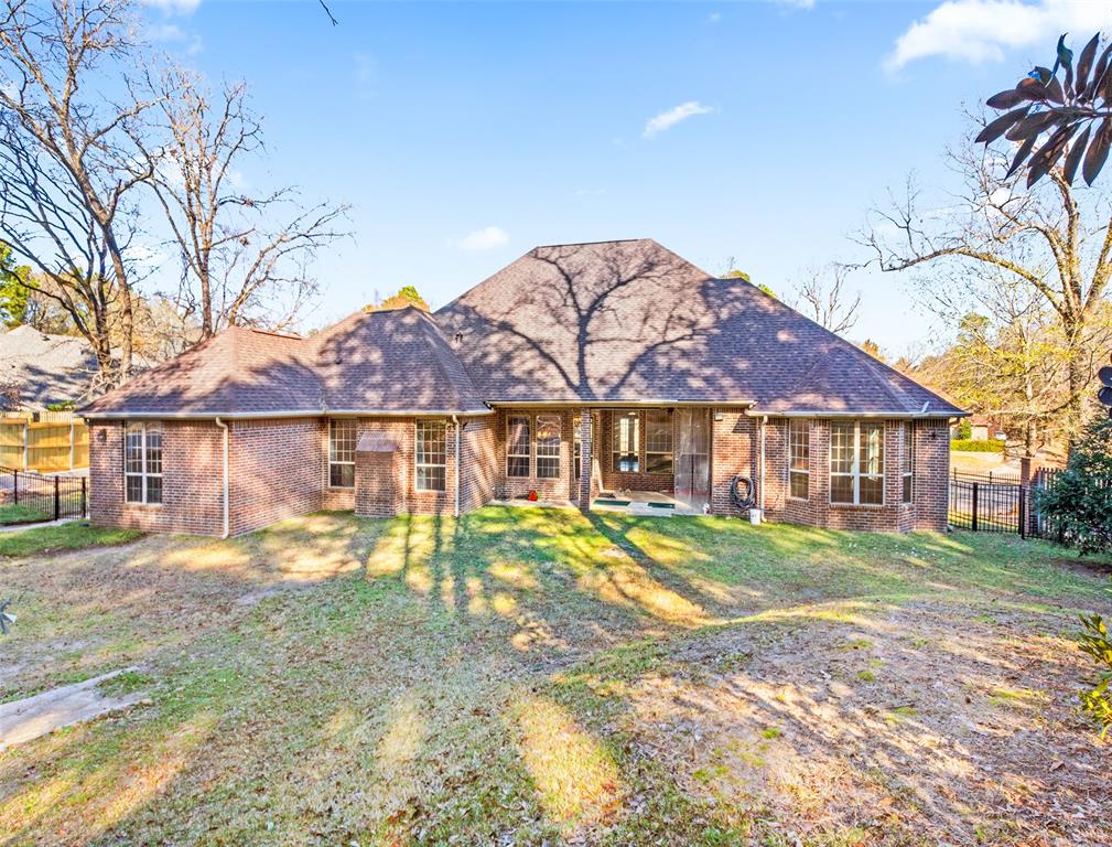 4406 Crestridge Court, Tyler, Texas image 28