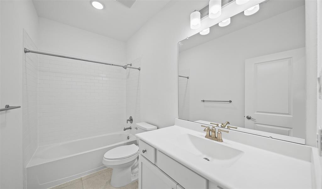 4142 Hazy Rock Lane, League City, Texas image 13