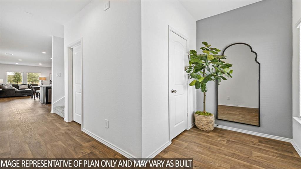 5415 Magnolia Heath Lane, Spring, Texas image 3