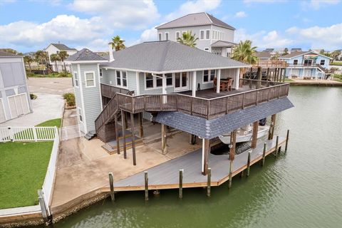 A home in Tiki Island