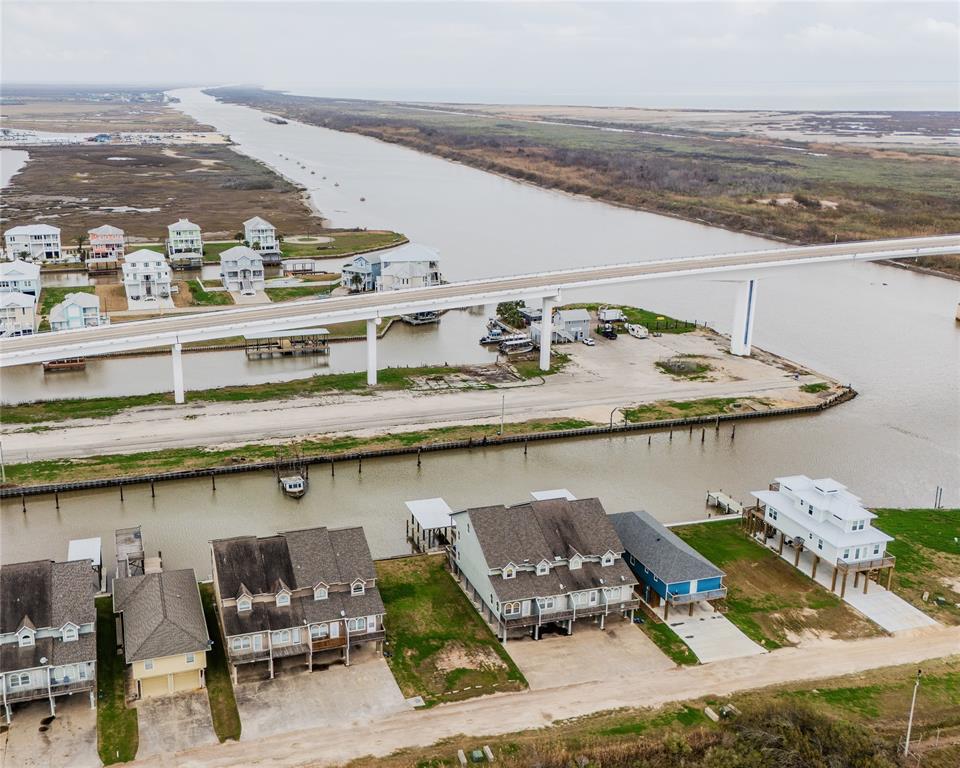 163 Boat Slip Road, Matagorda, Texas image 14