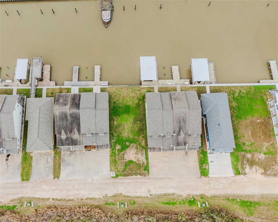 163 Boat Slip Road, Matagorda, Texas image 3