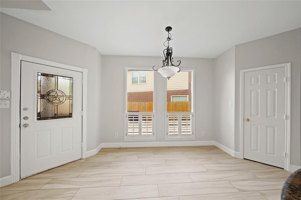 3515 N Ripples Court, Missouri City, Texas image 12