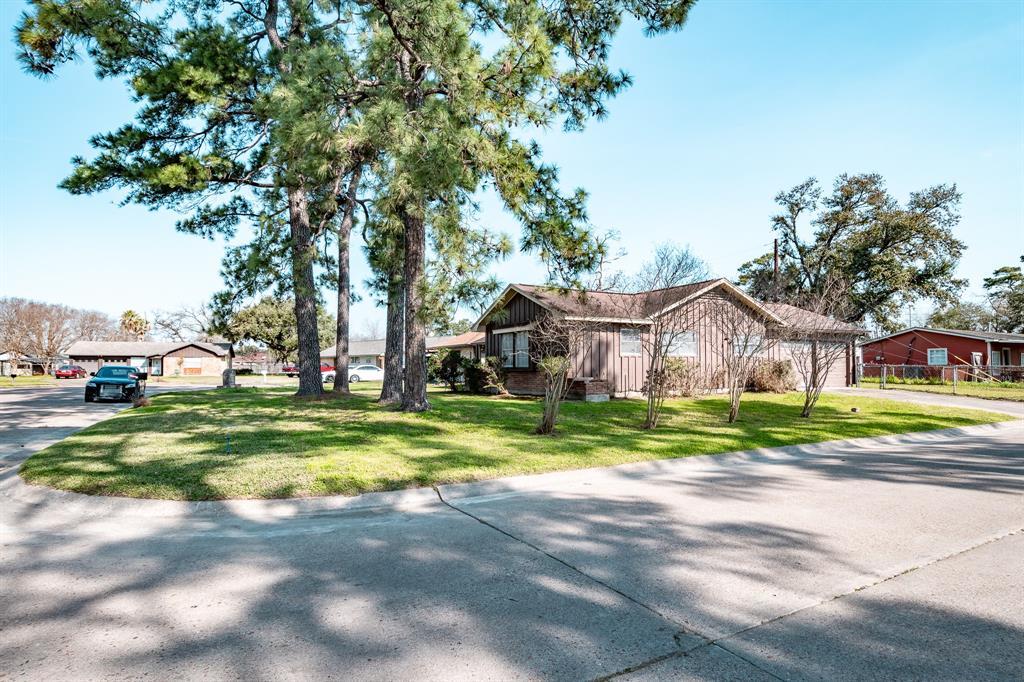 267 Brookview Street, Channelview, Texas image 5