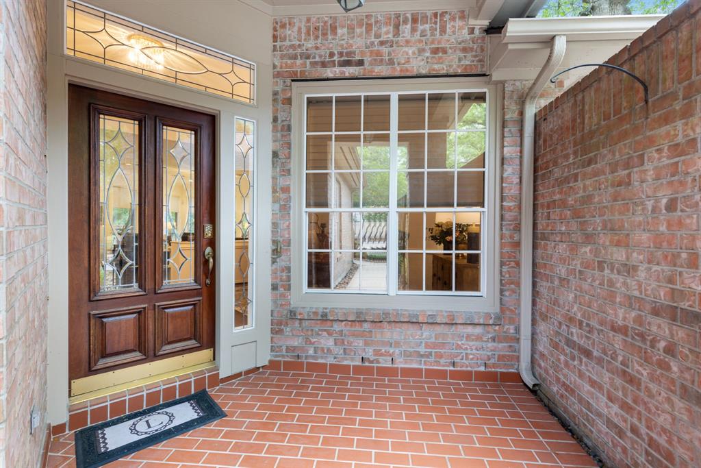 14 Prism Cove Place