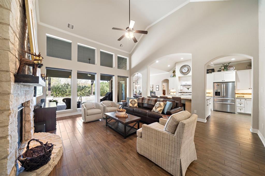 6310 Mcenroe Match Drive, Spring, Texas image 9