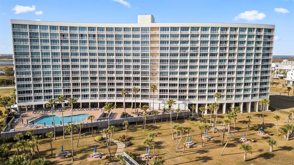 1401 E Beach Drive #209, Galveston, Texas image 23