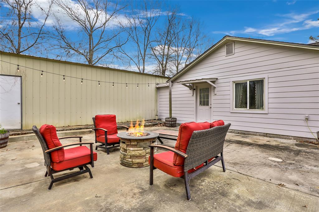 1305 County Road 2089, Liberty, Texas image 39