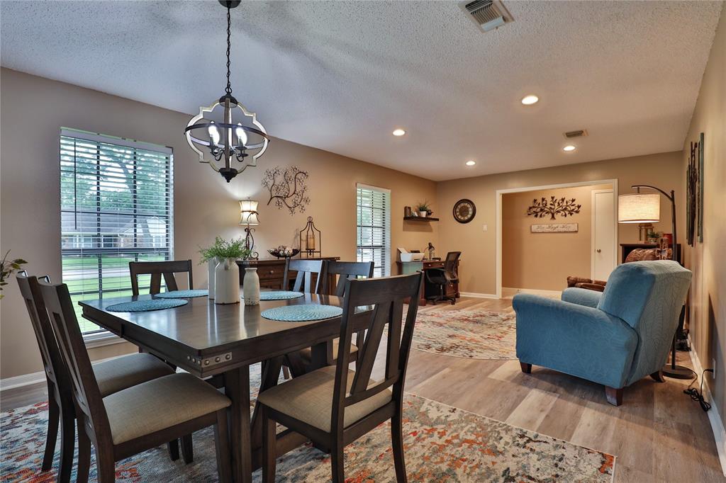 52 Bayberry Court, Lake Jackson, Texas image 10